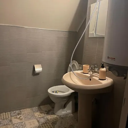招待所 Nice Place Oborishte 索菲亞