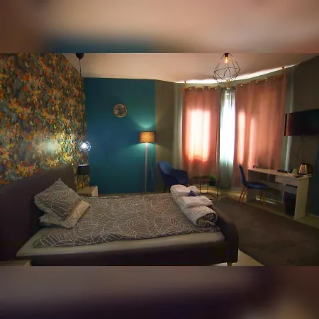 Къща за гости Nice Place Oborishte София